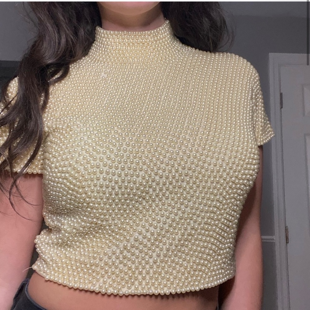 Vie by Victoria Royal Pearl vintage Crop Top